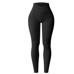 OQQ Black High Waist Cross Over Seamless Ribbed Yoga Leggings, Size M